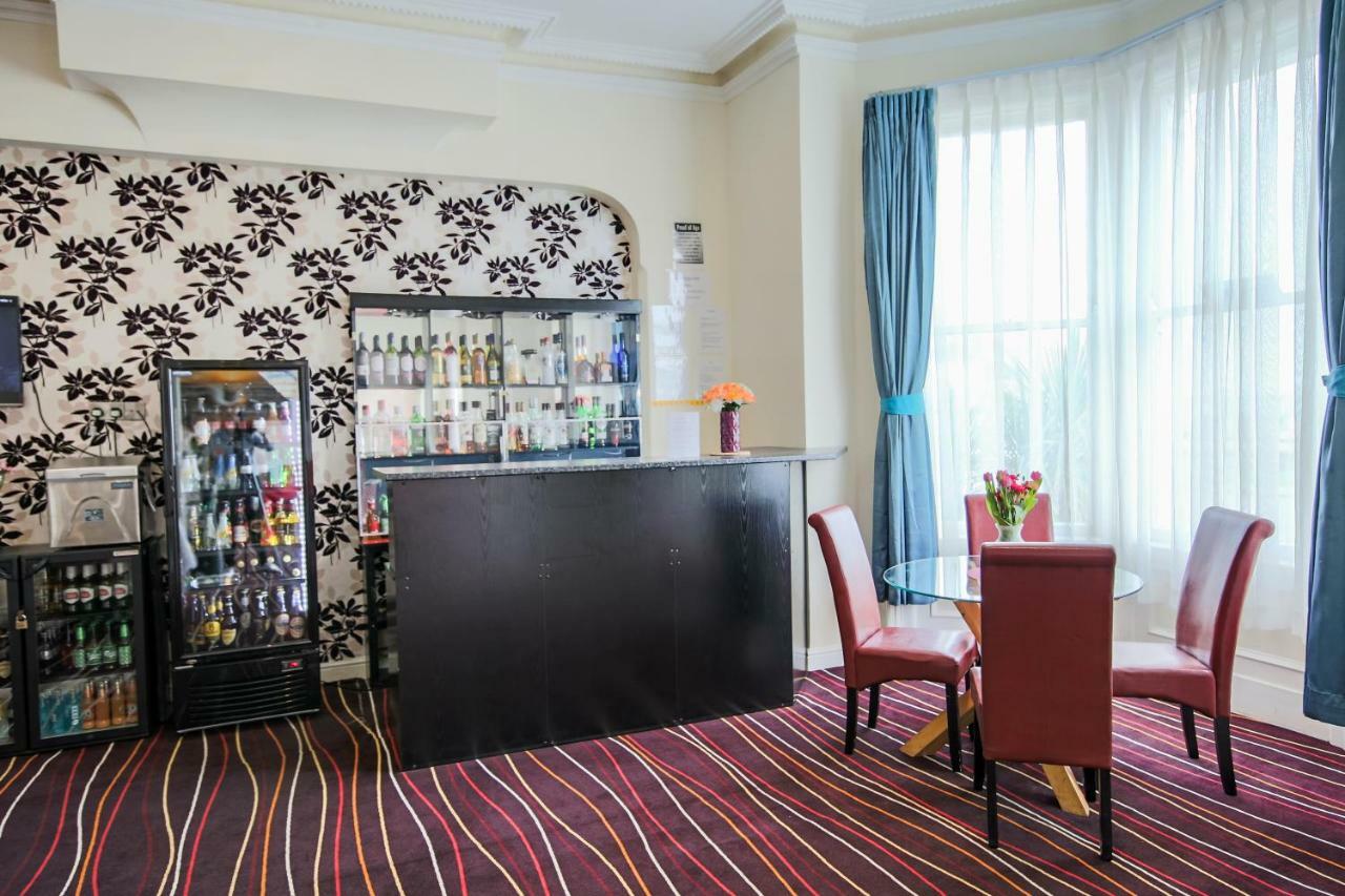 Iris Hotel Llandudno Exterior photo